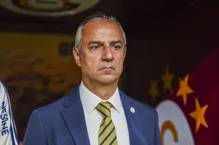 بعد تراجعه خلف طرابزون.. إسماعيل كارتال يستقيل من تدريب فنربخشة 28 أكتوبر 2026 09:23 م
